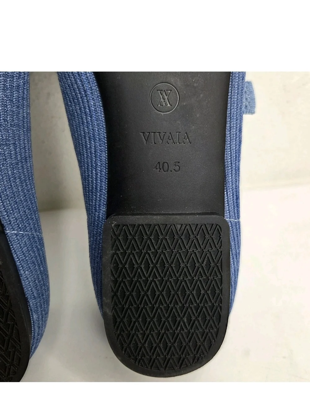 Vivaia pre owned